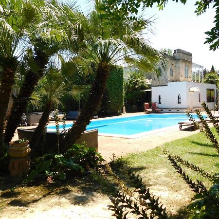 Appartamento Con Piscina Immersa Nel Verde 키쉬나 외부 사진