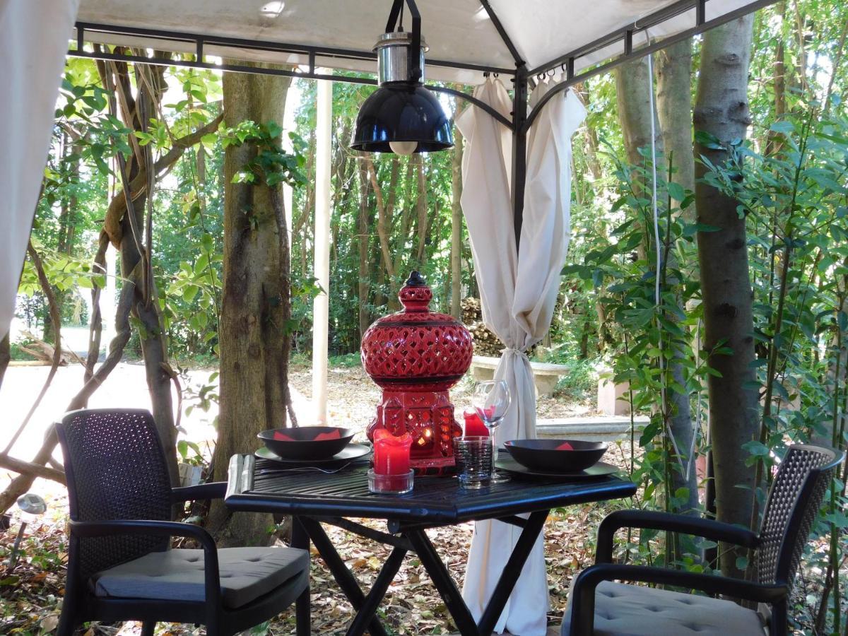 Appartamento Con Piscina Immersa Nel Verde 키쉬나 외부 사진