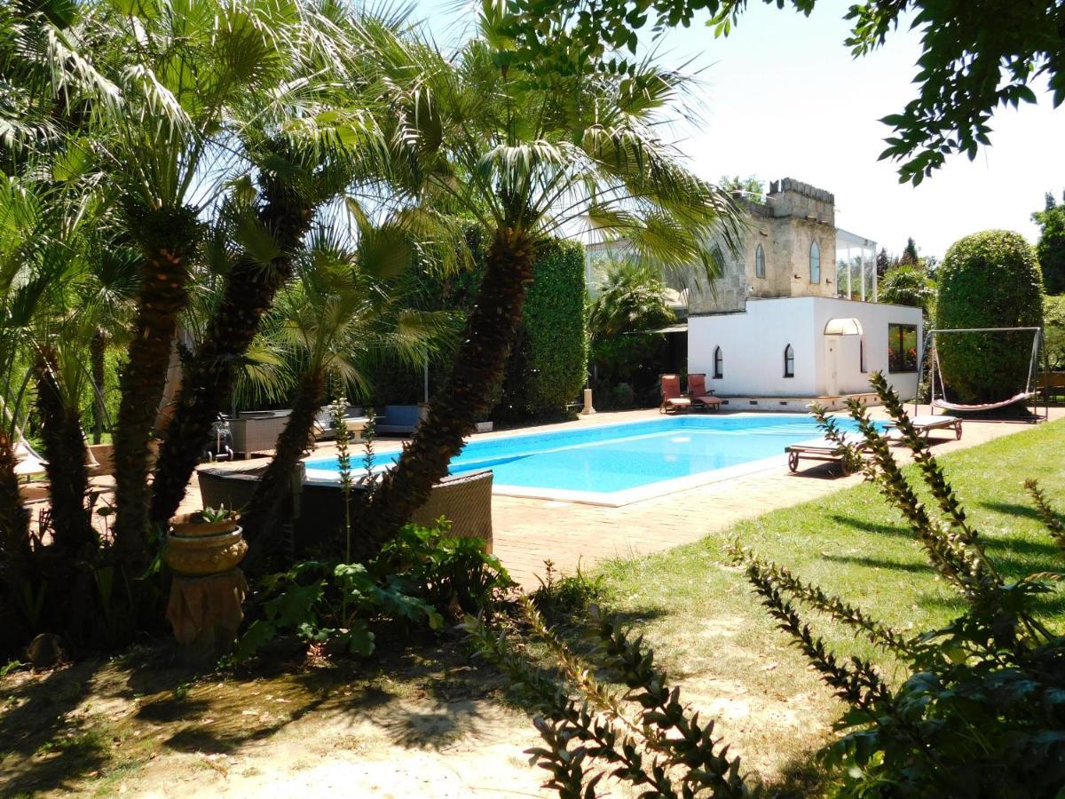 Appartamento Con Piscina Immersa Nel Verde 키쉬나 외부 사진